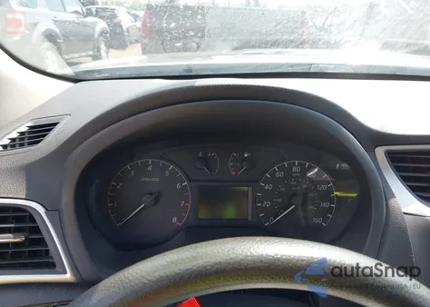 2017 Nissan Sentra S из США, поврежденный, VIN 3N1AB7AP3HY221048